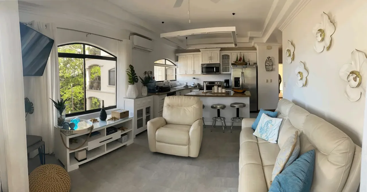 APARTMENT FOR SALE WITH OCEAN VIEW, photo 3