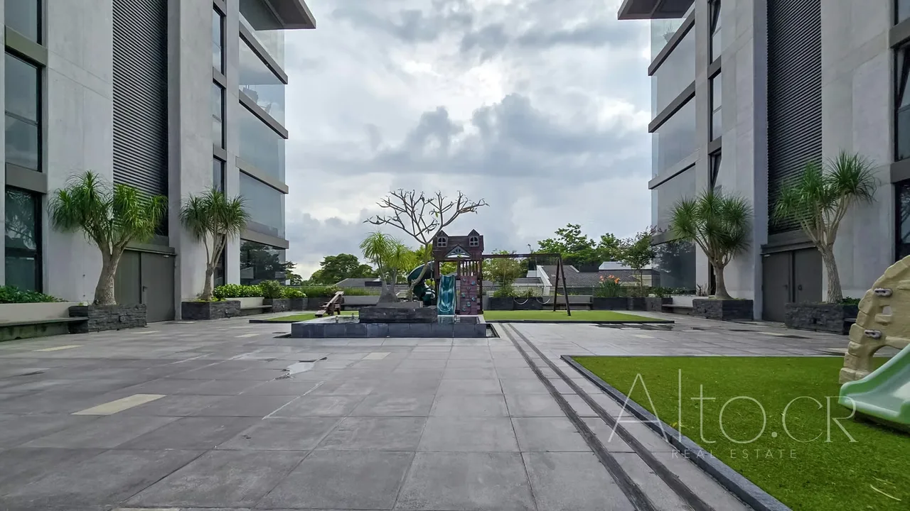 Precioso penthouse duplex en un condominio de alto prestigio seguro, acogedor con vista al valle central donde se podra apreciar cada atardecer. Vista privada a una reserva forestal, ..., photo 13