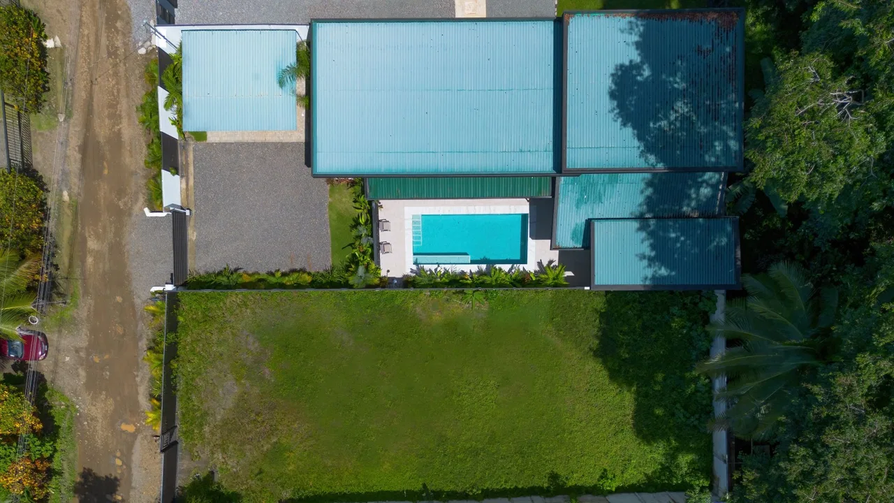 VILLA SELVA THREE BEDROOM HOME PROPERTY NEAR TO THE BEACH, IN BAHIA BALLENA – 0.21 ACRES, photo 3