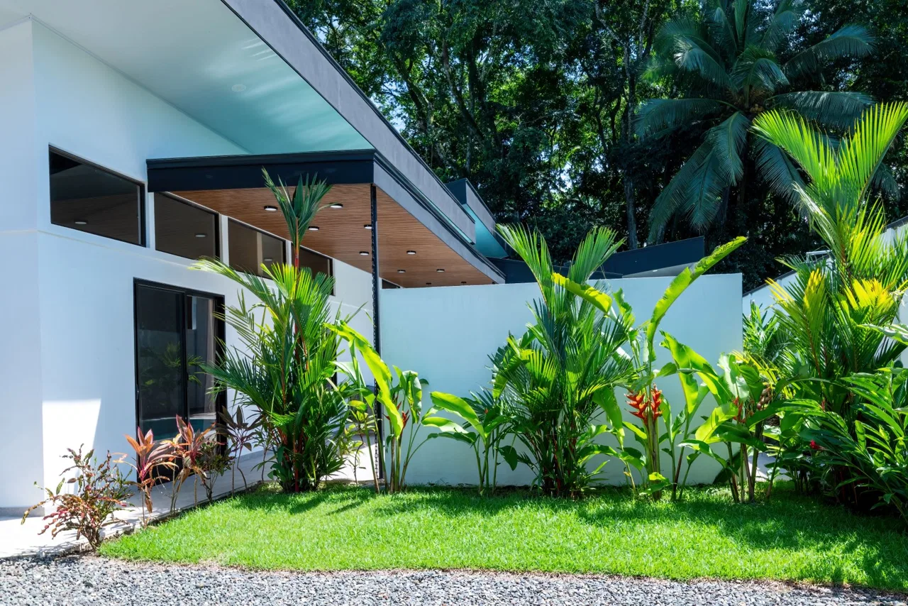 VILLA SELVA THREE BEDROOM HOME PROPERTY NEAR TO THE BEACH, IN BAHIA BALLENA – 0.21 ACRES, photo 7