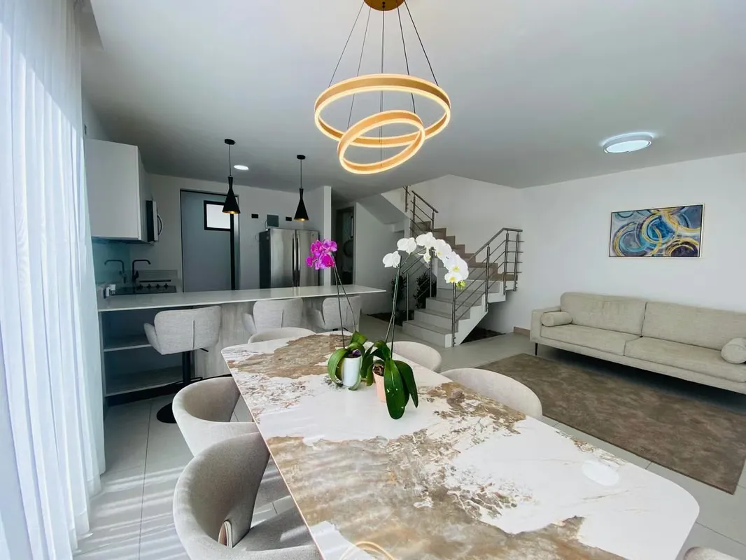 HOUSE FOR RENT AND SALE IN CONDOMINIUM, LINDORA