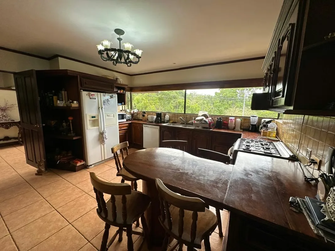 Home 5BR in Curridabat Altamonte - Green Garden - Near Schools, photo 10