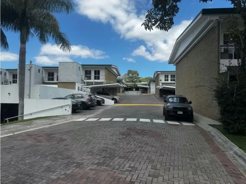 Se Vende (Venta) Casa Bello Horizonte Escazú, Tirreno Cod RA 1375
