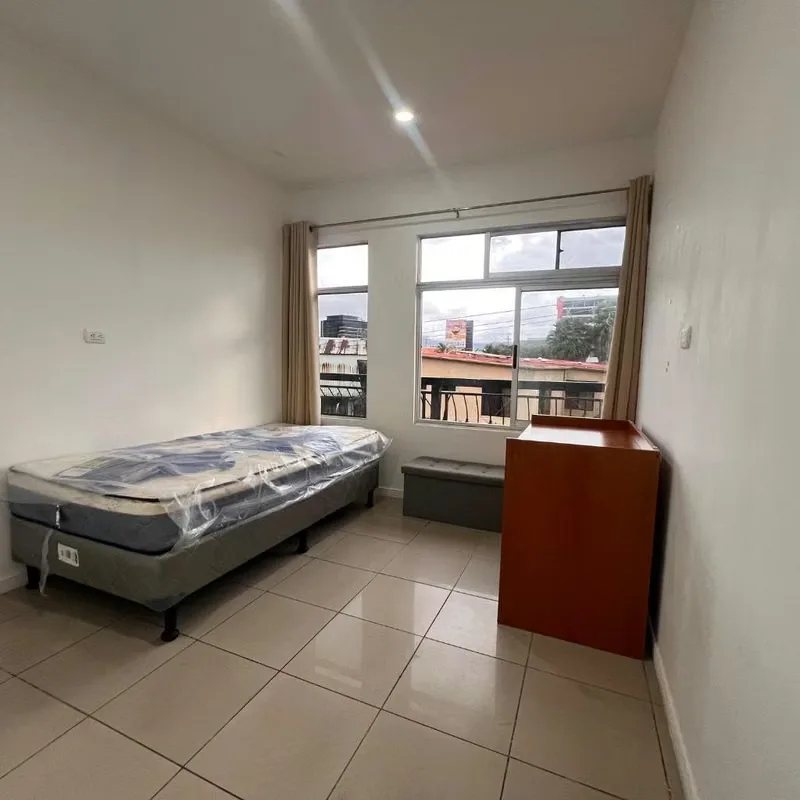 210.000 mil colones , Alquiler de Habitación - Semi amueblado - Luz Natural - SAN PEDRO - BARRIO DENT , CERCA DE UCR - MALL SAN PEDRO , Ubicación perfecta para quienes buscan ..., photo 4