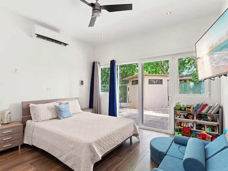 9 Bed Single Family Homes For Sale in Tamarindo, photo 8