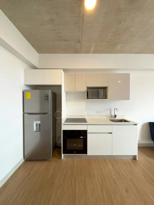 Close to all utilities, steps from restaurants, supermarkets and entertainment areas., photo 8