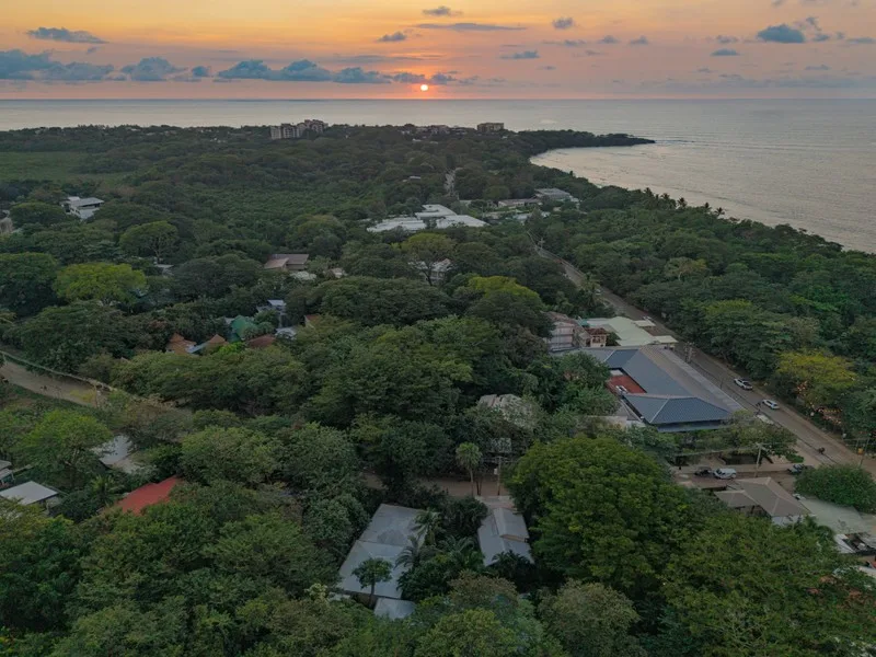 11 Bed Hotel / Leisure For Sale in Tamarindo, photo 2