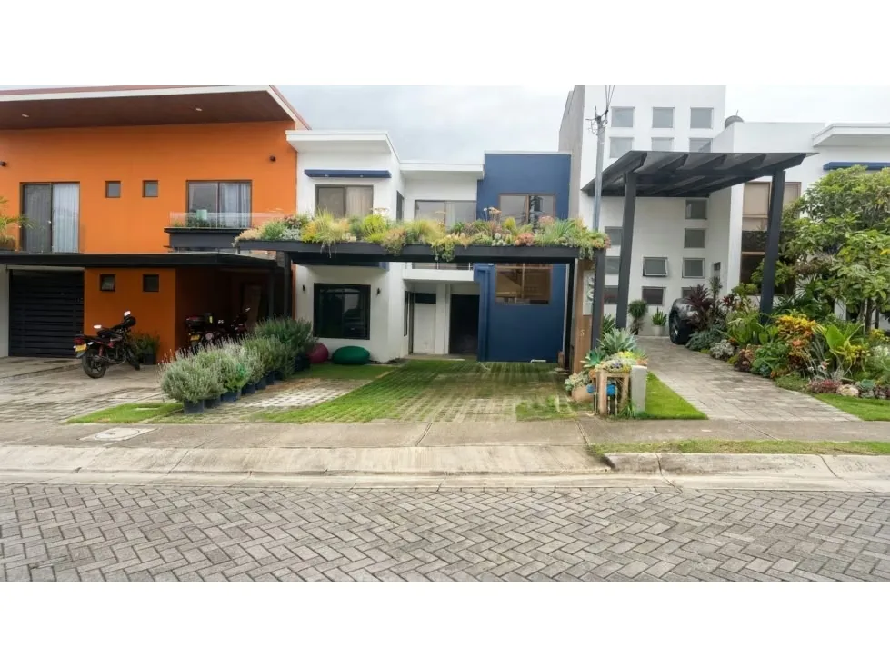 ALQUILER DE APARTAMENTO AMUEBLADO, HEREDIA, ULLOA, CONDOMINIO TERRAFE.