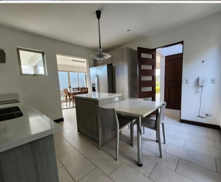 Alquiler de casa en condominio de Sabanilla San Rafael Montes de Oca  - Alquiler / Renta en Montes de Oca, photo 14
