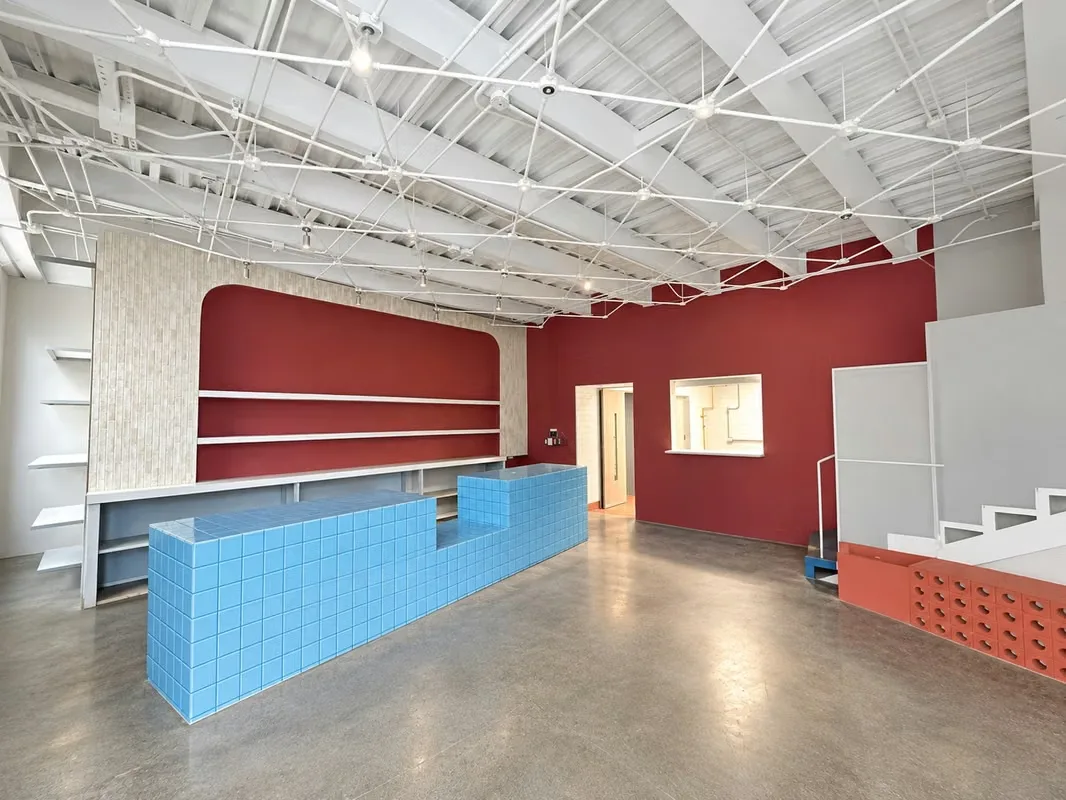 Space for Rent for a Restaurant or Café in Curridabat