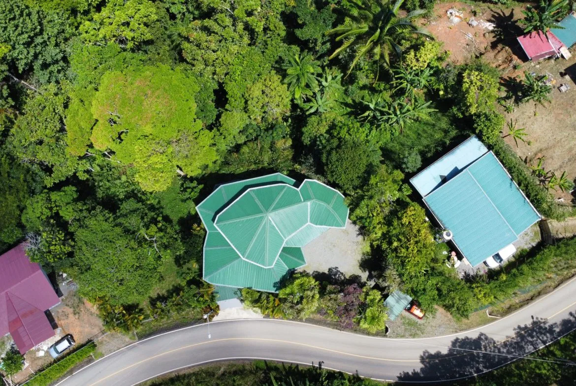 Teak Luxury 5-beds Home in the Mountains of Las Tumbas – 0.45 ACRES, photo 12