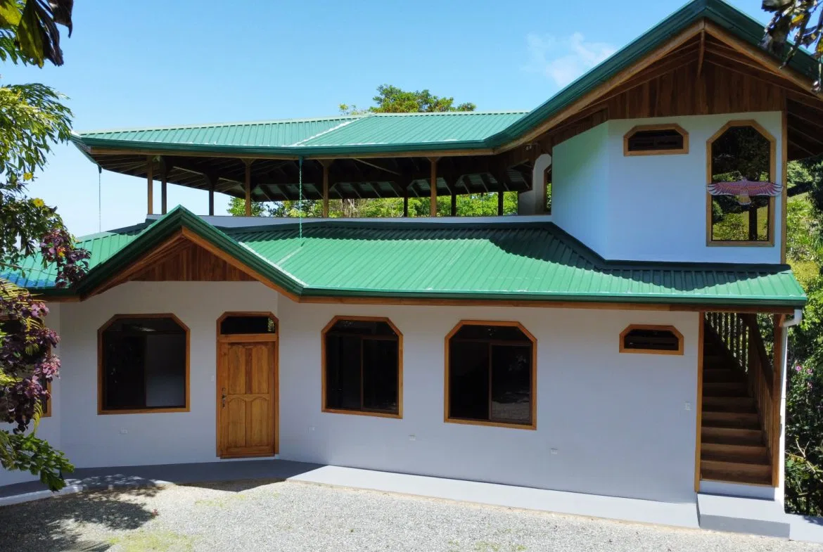 Teak Luxury 5-beds Home in the Mountains of Las Tumbas – 0.45 ACRES, photo 4