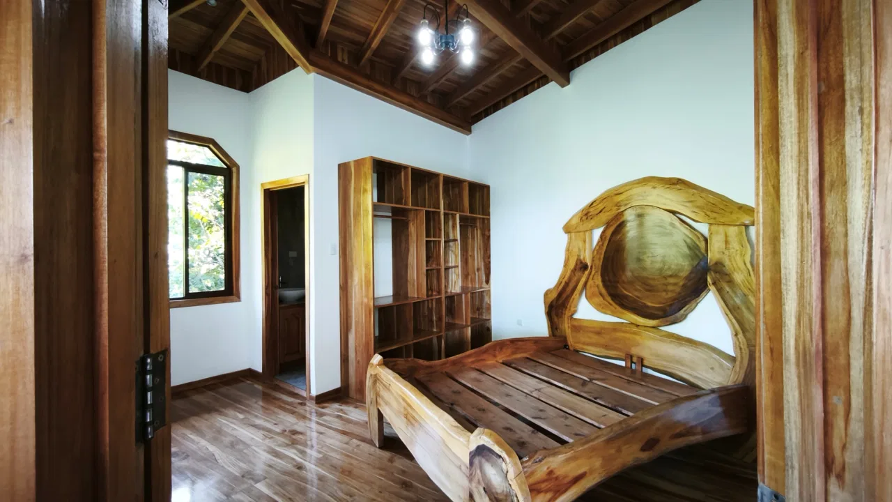 Teak Luxury 5-beds Home in the Mountains of Las Tumbas – 0.45 ACRES, photo 9