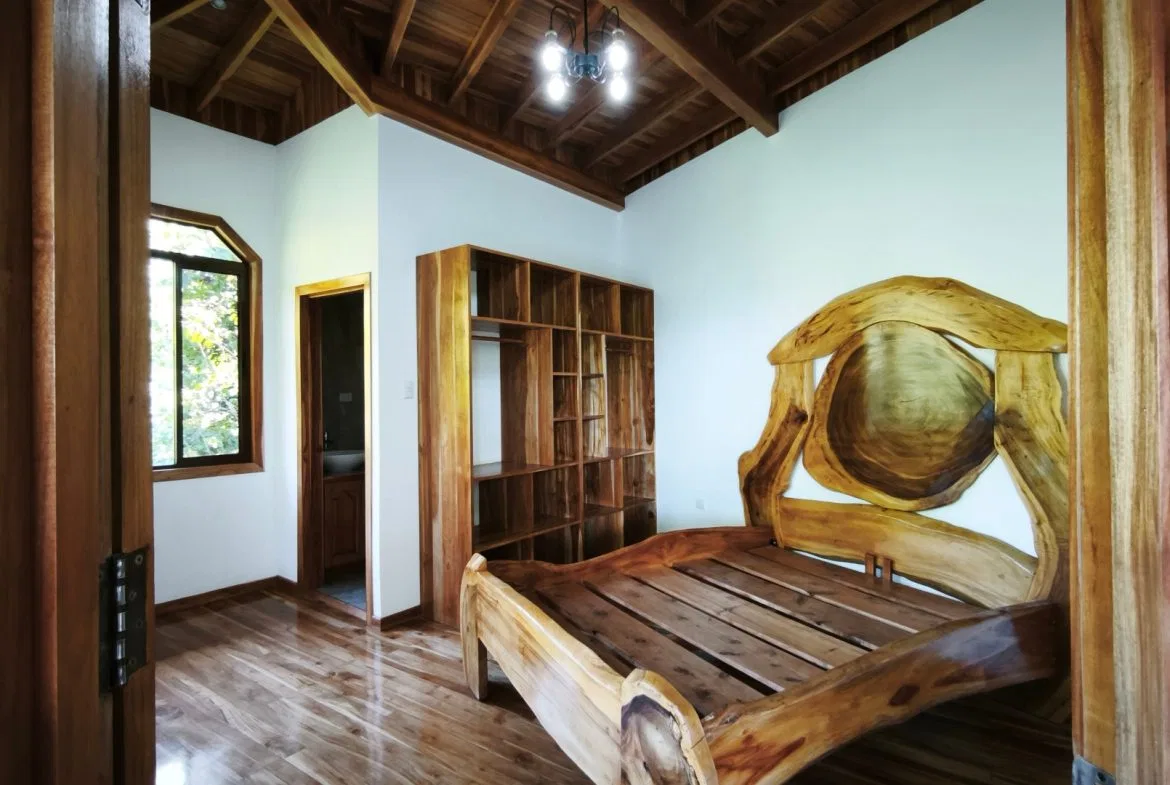 Teak Luxury 5-beds Home in the Mountains of Las Tumbas – 0.45 ACRES, photo 10