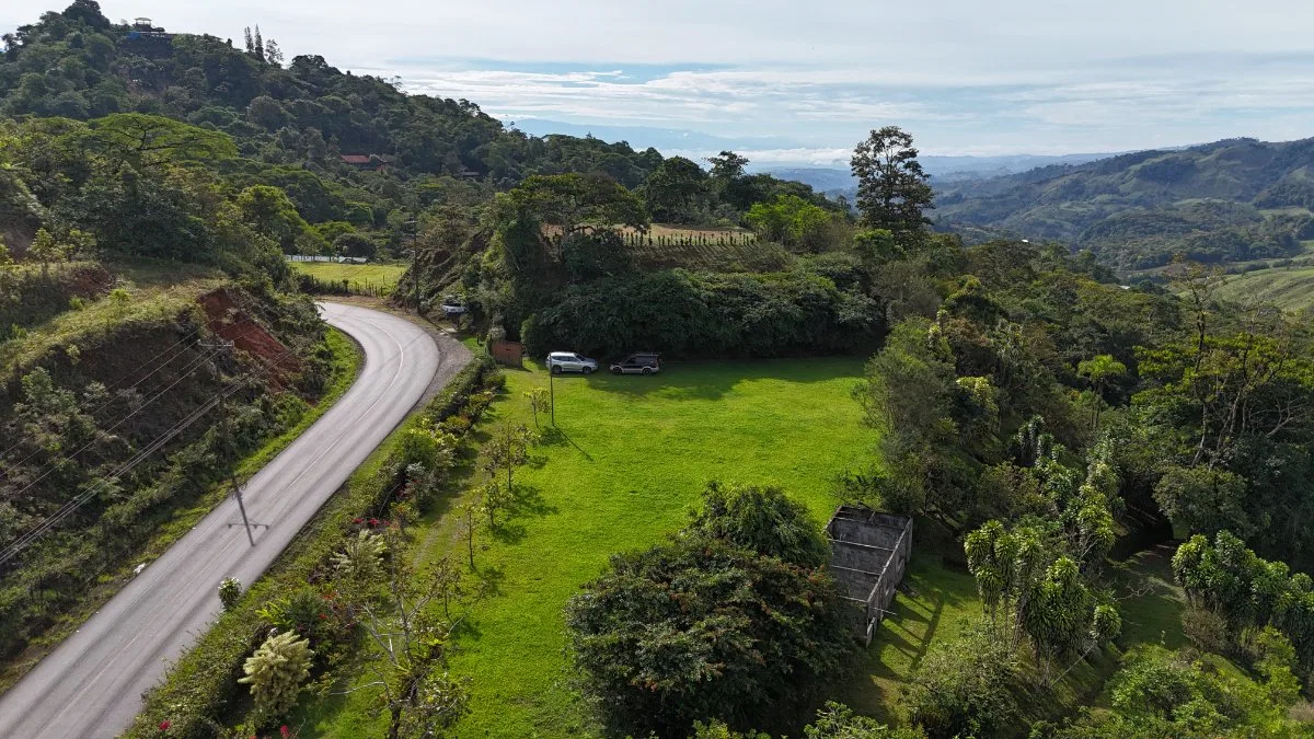 FINCA CON VISTAS 360 AL MAR Y MONTAÑA - Venta en Pérez Zeledón