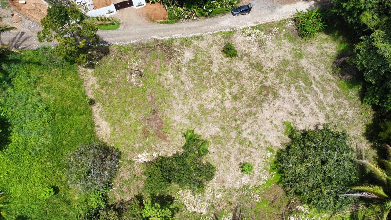 LOTS OF USABLE LAND WITH AMAZING LOCATION MINUTES TO UVITA – 2.08 ACRES, photo 5