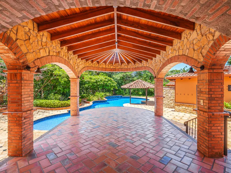 4 Bed Single Family Homes For Sale in Junquillal, photo 11