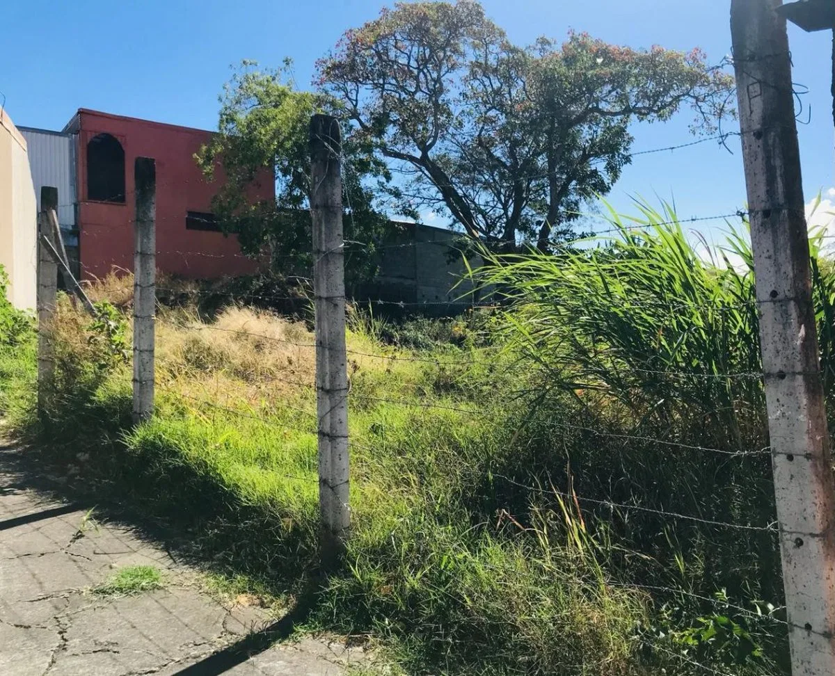 Se vende lote en Mercedes Heredia 25-1066 - Venta en Mercedes