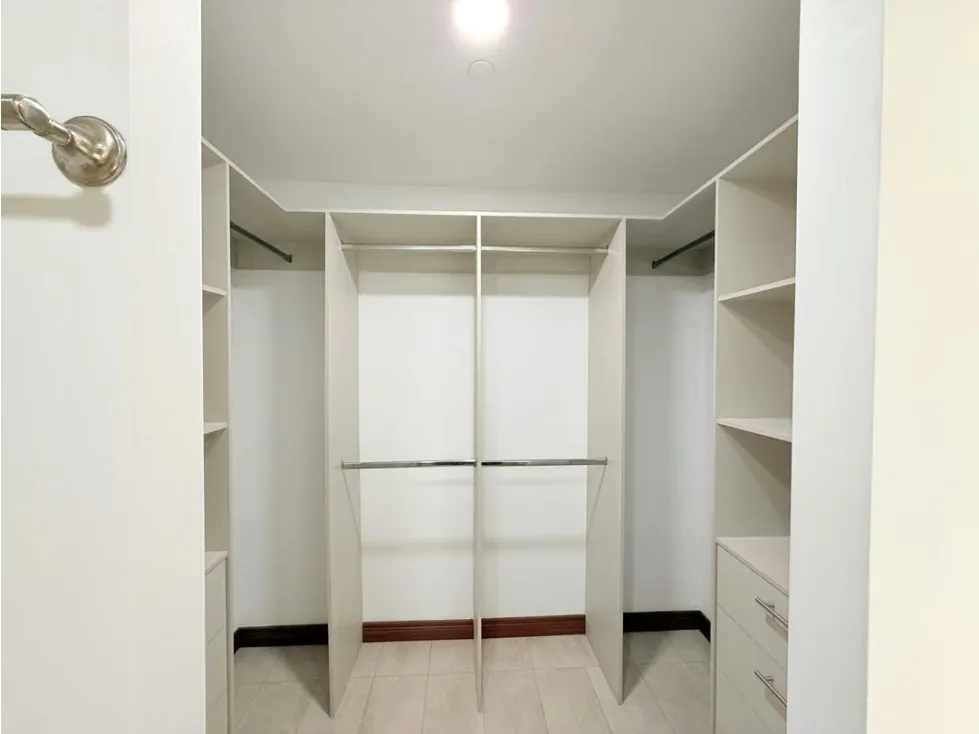 Se vende hermoso apartamento ubicado en Edificio Tribeca, en Rohrmoser, zona del Parque del Café, una de las áreas residenciales más atractivas y convenientes de la ciudad. Esta ..., photo 10