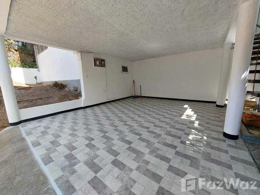 4 Bedroom House for Sale at Goicochea for $270,000, photo 14