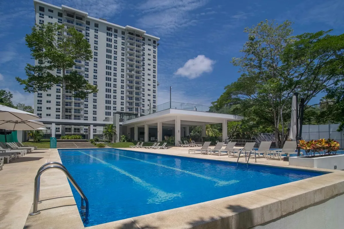 Beachfront Condo for Sale – 13th Floor | Immediate Delivery