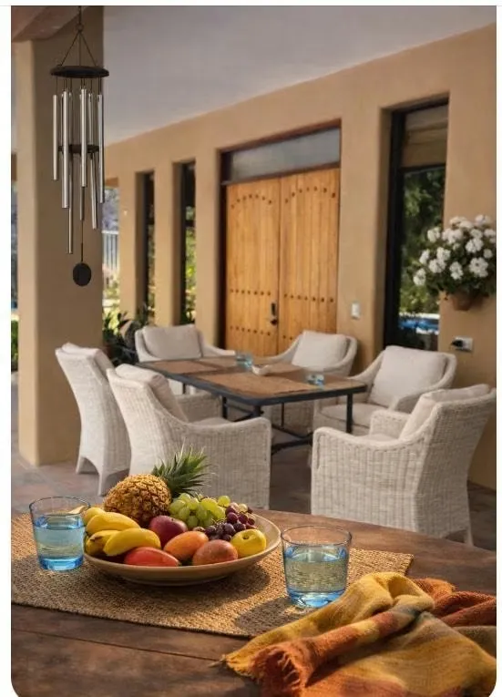 Tu hogar! Vista al valleAmanecer y atardeceresUn solo nivelSegura ! Vivir bonito? Esta esCerro real