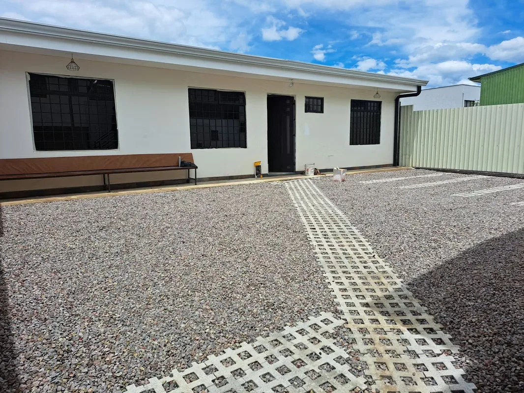 Ubicado en una propiedad de únicamente 3 apartamentos, dentro de un residencial muy seguro, tranquilo y de excelente ..., photo 2