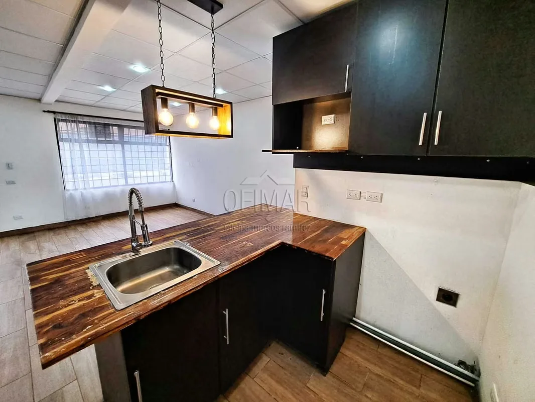 Ubicado en una propiedad de únicamente 3 apartamentos, dentro de un residencial muy seguro, tranquilo y de excelente ..., photo 4