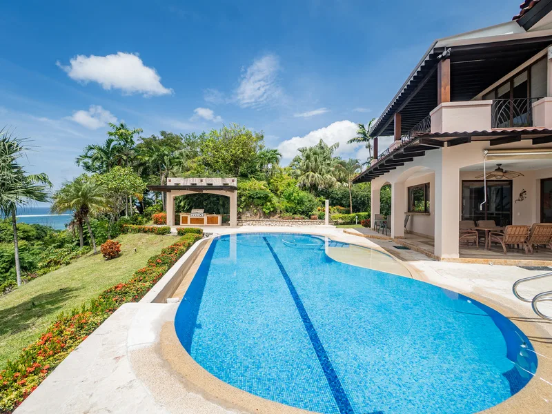 5 Bed Single Family Homes For Sale in Samara, photo 12