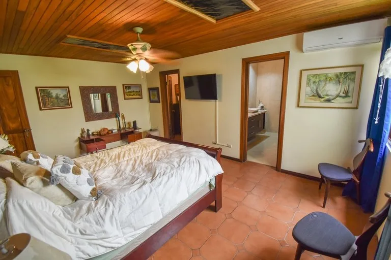 House in Bosques de Doña Rosa, photo 12