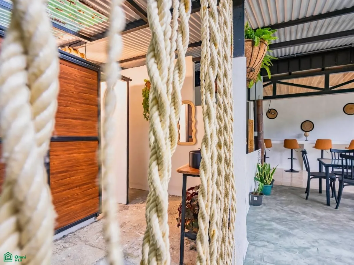 Turnkey Jungle Hostel with 16 Beds, Pool Near Marino Ballena National Park, photo 7