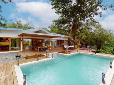 House and Guest House with Creek Access – 3.8 Acres, photo 28