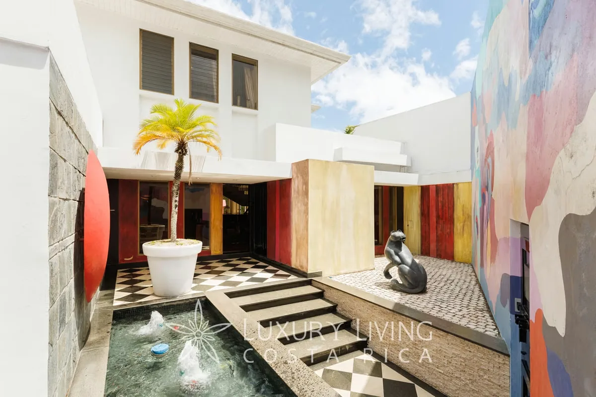 Luxury Residence in the Heart of San José