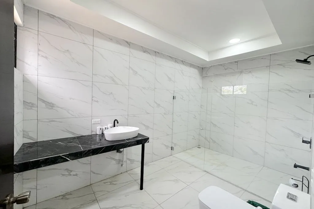 Casa Arboleda ~ Exceptional Multi-Unit Investment Opportunity, photo 7