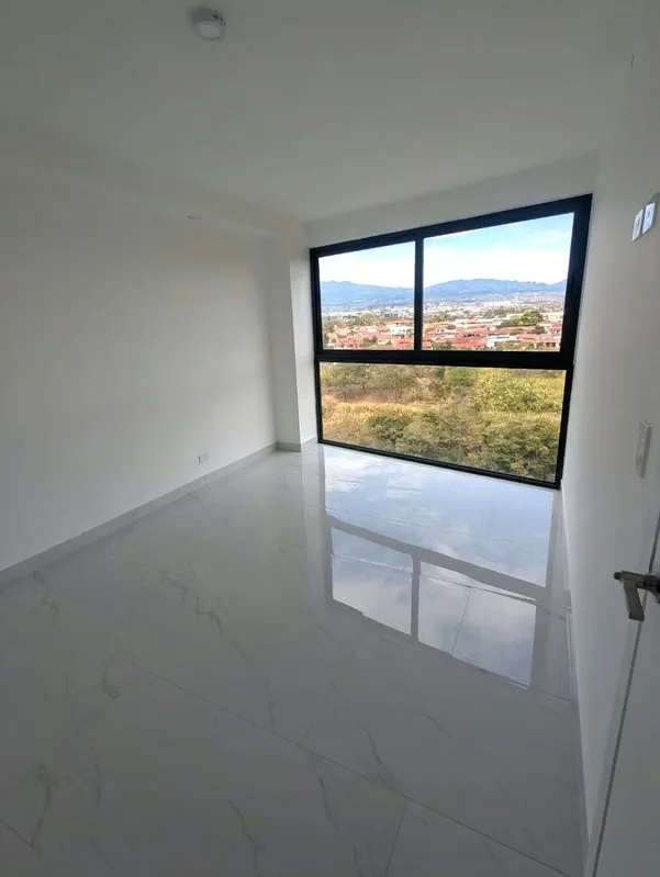 Moderno y elegante apartamento, ubicado en una de las zonas más cotizadas y convenientes de Rohrmoser, ideal ..., photo 3