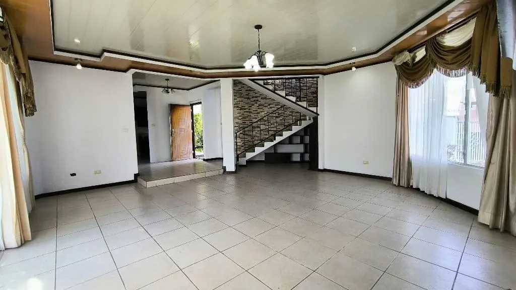 Casa en venta Sabanilla, Residencial Emmanuel, photo 5