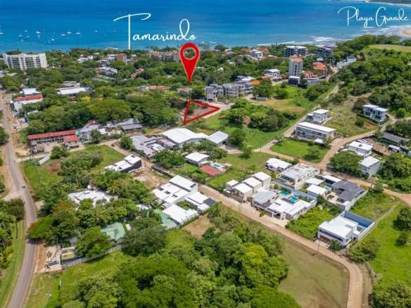 Tamarindo Corner Lot for Sale – Ideal for Home or Rental Property