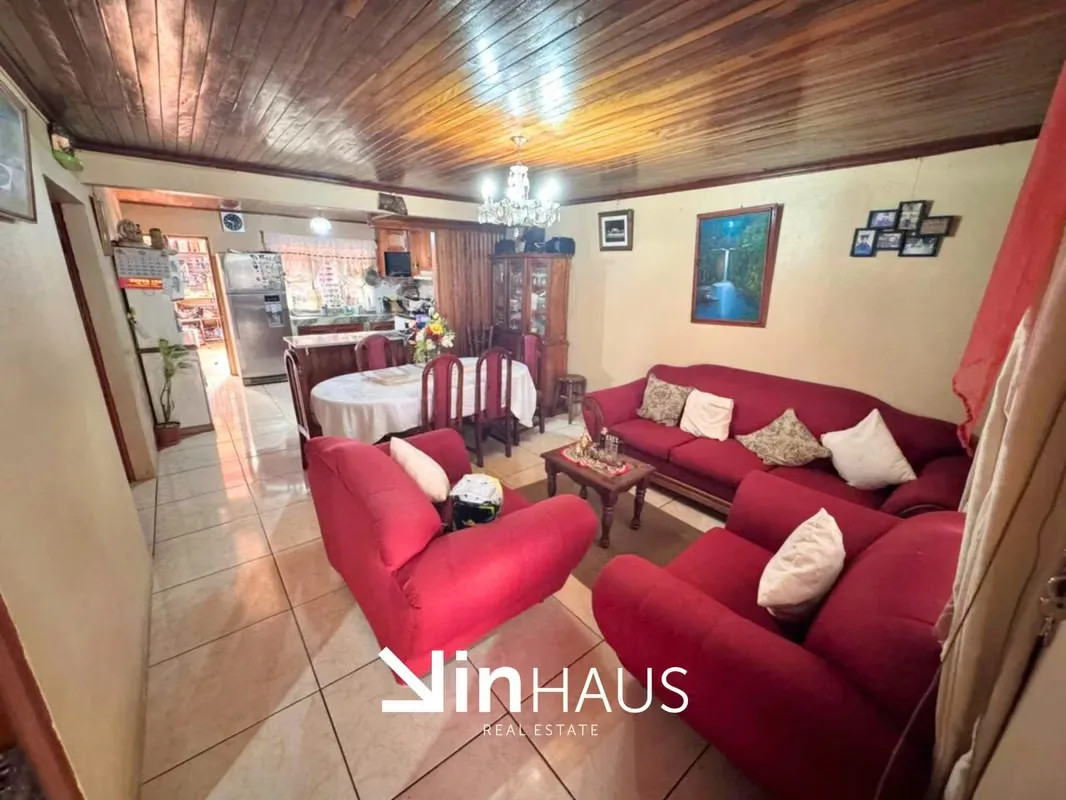 Descubre esta amplia casa de 190 m² de construcción en una zona tranquila, segura y de alta plusvalía, ideal para vivir o ..., photo 4