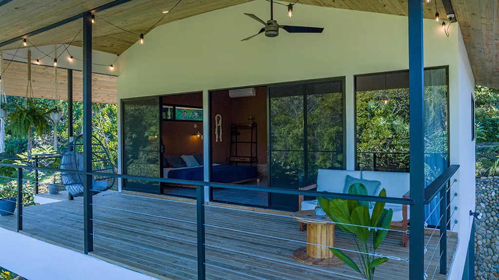 HOUSE AND GUEST HOUSE WITH BEAUTIFUL OCEAN VIEWS, photo 11