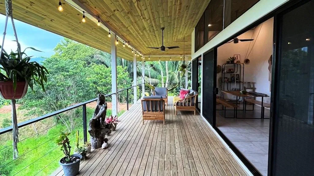 HOUSE AND GUEST HOUSE WITH BEAUTIFUL OCEAN VIEWS, photo 6