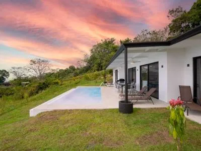 Amplia casa con vista al mar en Ojochal, Costa Rica, photo 5