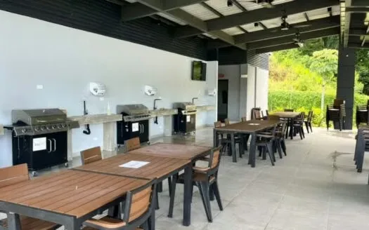 Brand New Beach House for Sale | Just 5 Minutes from the Ocean, photo 12