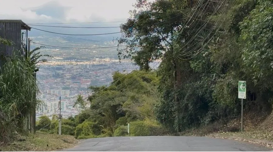 LOTE EN VENTA, ALAJUELITA CONCEPCIÓN. Cod#25-1518 - Venta en Alajuelita