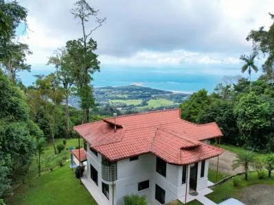 Propiedad con vista a la cola de ballena en venta: el complejo familiar definitivo, photo 7