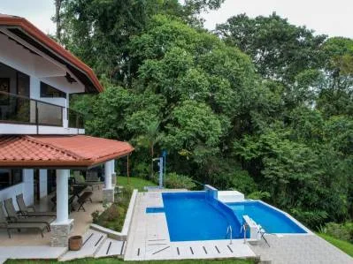 Propiedad con vista a la cola de ballena en venta: el complejo familiar definitivo, photo 8