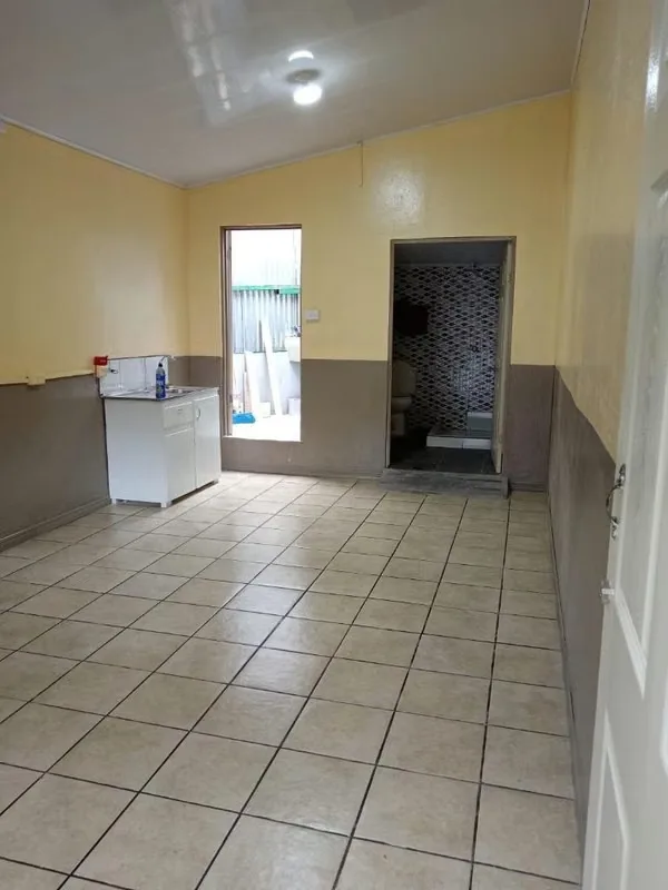 You want to start your business at a strategic point on high-value main street a few steps from the center this place is your opportunity, 75 waltz east of the Vindi Tres Rios., photo 4