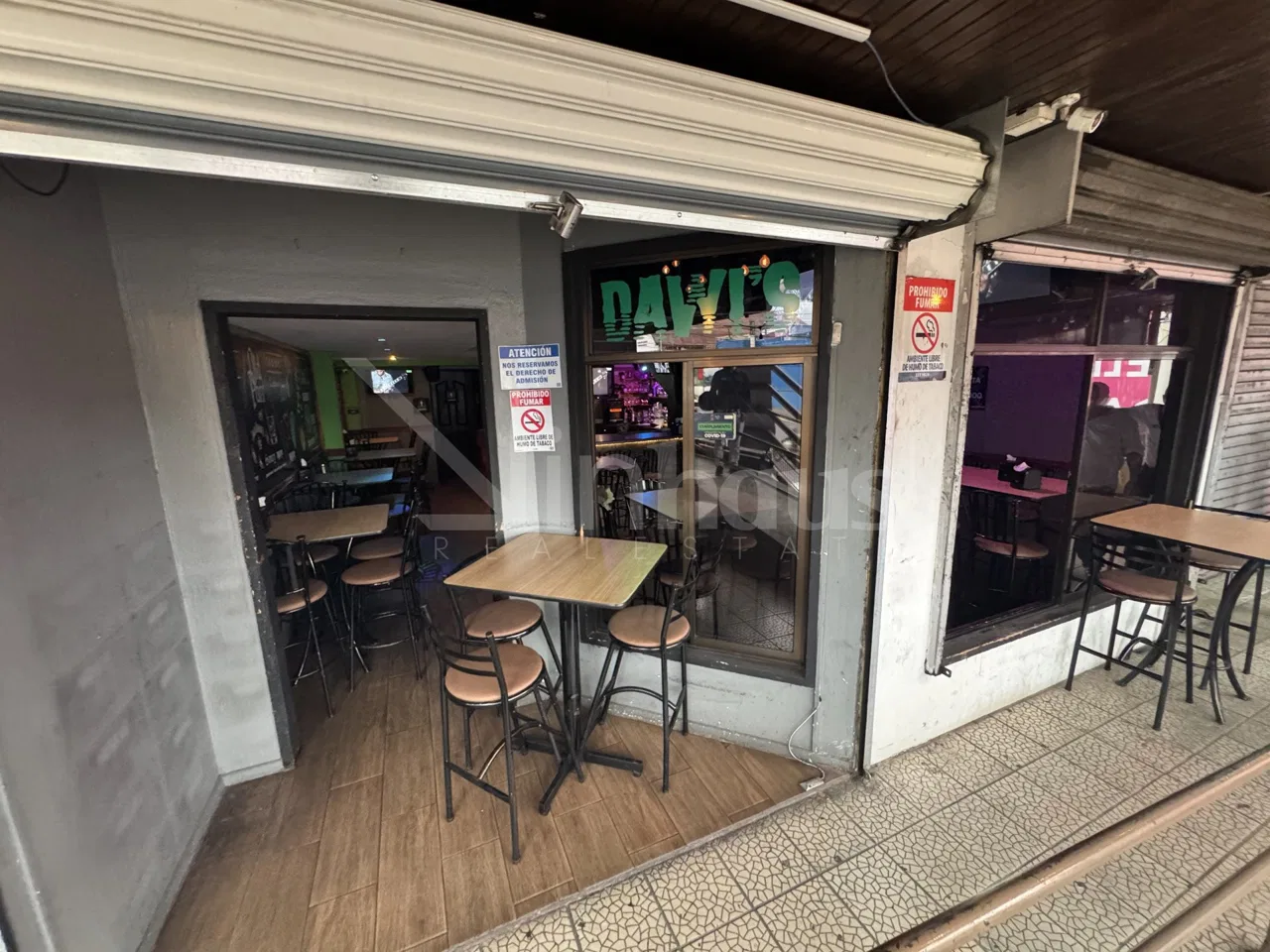 Venta de local comercial en San Francisco de Dos Ríos