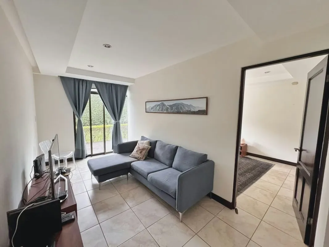 4 rooms (Air conditioning, 3 on the ground floor and 1 on the upper floor), photo 12