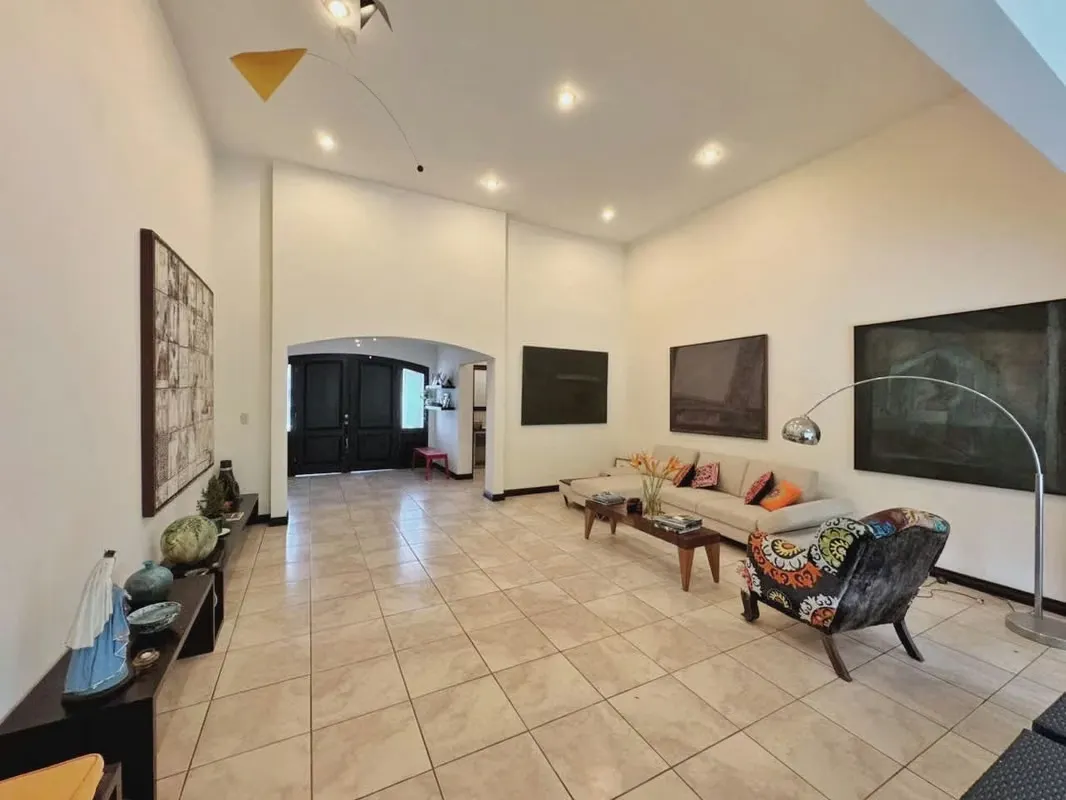 4 rooms (Air conditioning, 3 on the ground floor and 1 on the upper floor), photo 4