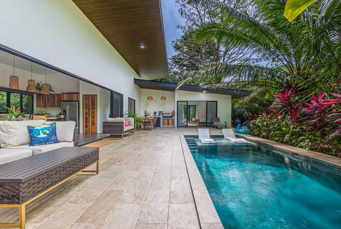 CASA PALMA VERDE – 3 Bedroom & 3 Bathroom Home with Bathtub and Big Pool – 0,71 ACRES, photo 2